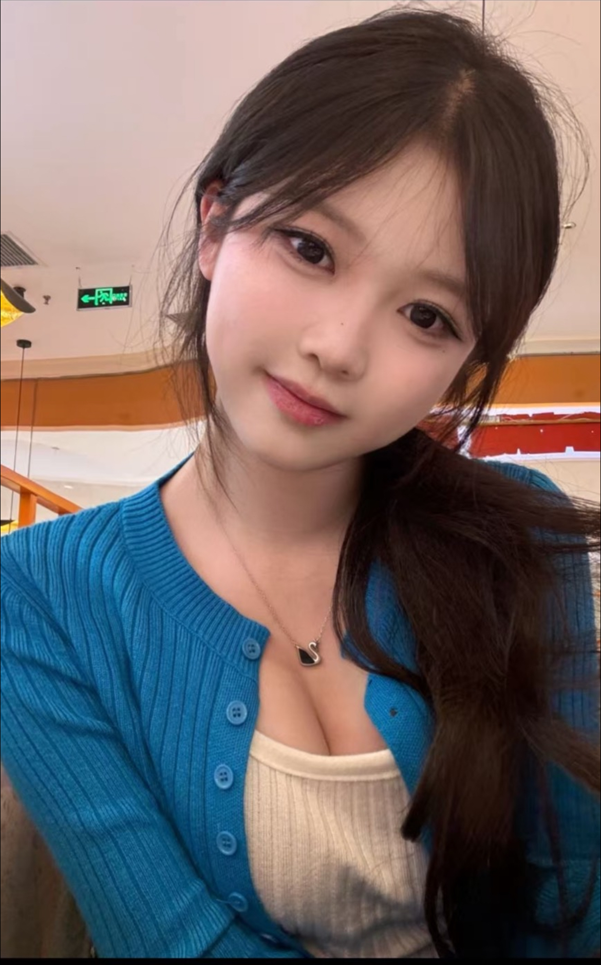 4月18日[新人入店] あいちゃん　(本人保証)