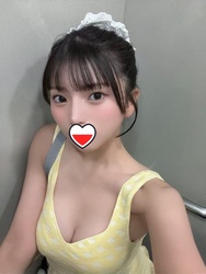 スレンダー新人　なおちゃん