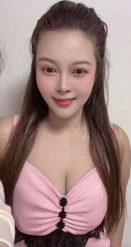 ユナちゃん　30歳　Ｄカップ